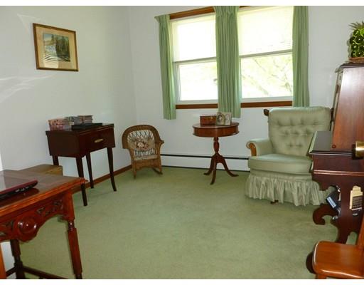 53 Anna St, Worcester, MA 01604 photo 12