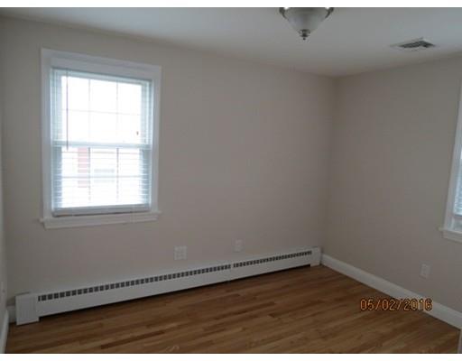 37 Grattan St, Fall River, MA 02721 photo 14