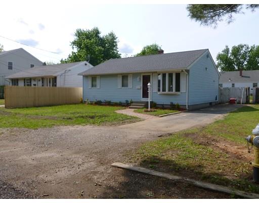 40 Paramount St, Springfield, MA 01104 photo 4