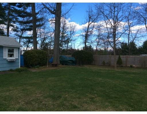 87 Kerry Dr, Springfield, MA 01118 photo 4