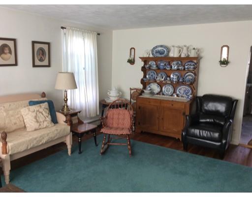 87 Kerry Dr, Springfield, MA 01118 photo 7