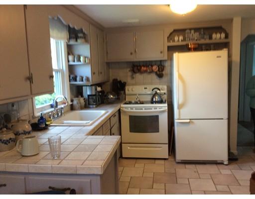 87 Kerry Dr, Springfield, MA 01118 photo 18