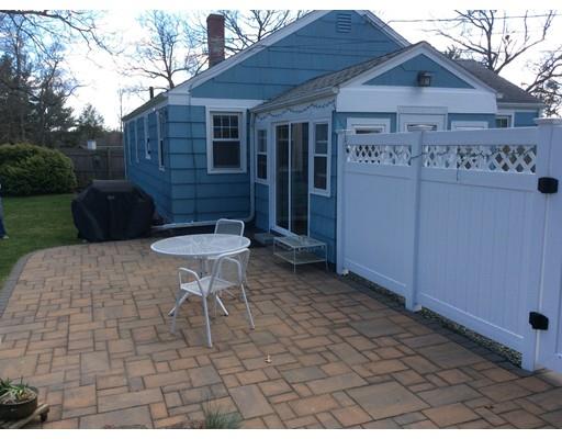 87 Kerry Dr, Springfield, MA 01118 photo 5