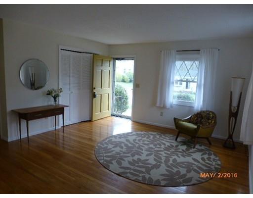 3 Hingham Rd, Worcester, MA 01606 photo 4