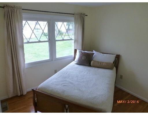 3 Hingham Rd, Worcester, MA 01606 photo 12