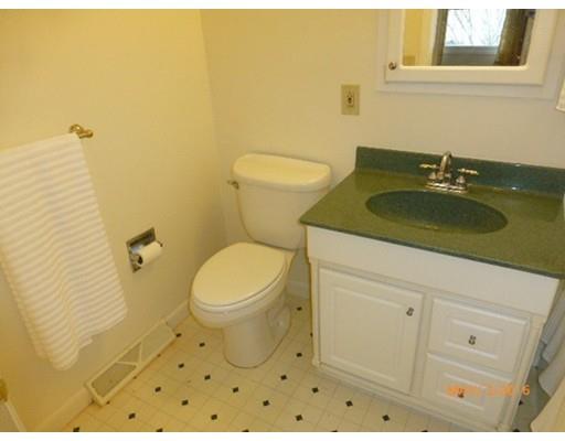 3 Hingham Rd, Worcester, MA 01606 photo 14