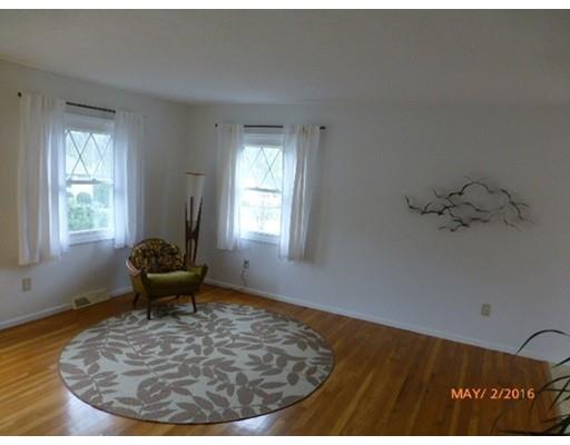 3 Hingham Rd, Worcester, MA 01606 photo 6