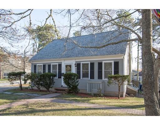 446 Bishops Ter, Hyannis, MA 02601 photo 1