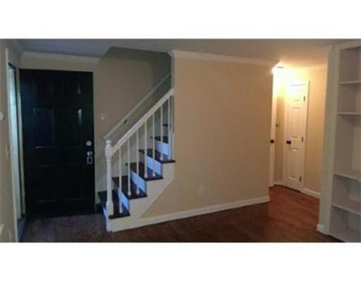 446 Bishops Ter, Hyannis, MA 02601 photo 4