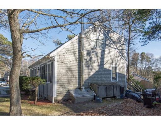 446 Bishops Ter, Hyannis, MA 02601 photo 8