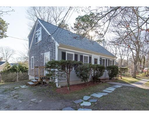 446 Bishops Ter, Hyannis, MA 02601 photo 2