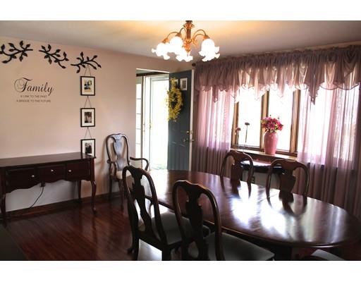 35 Beeler Ave, Chicopee, MA 01020 photo 9