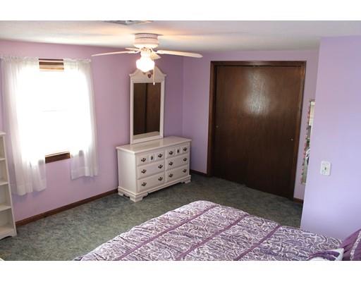 35 Beeler Ave, Chicopee, MA 01020 photo 18