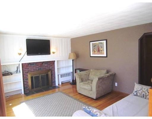 17 Youngs Rd, Dedham, MA 02026 photo 12