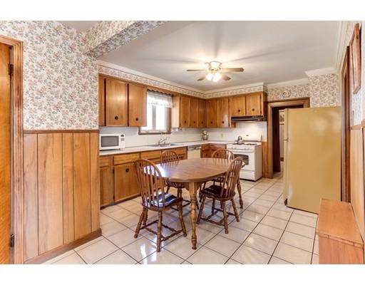 9 Daniels St, Worcester, MA 01604 photo 13