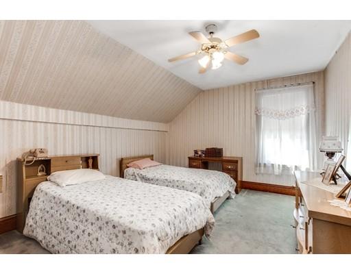 9 Daniels St, Worcester, MA 01604 photo 24