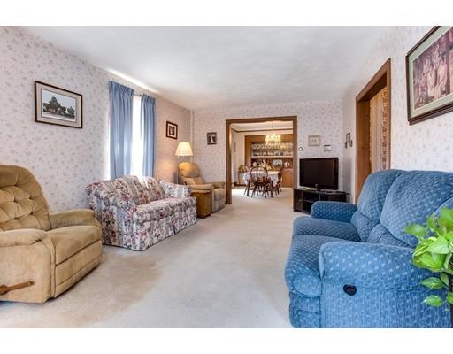 9 Daniels St, Worcester, MA 01604 photo 7