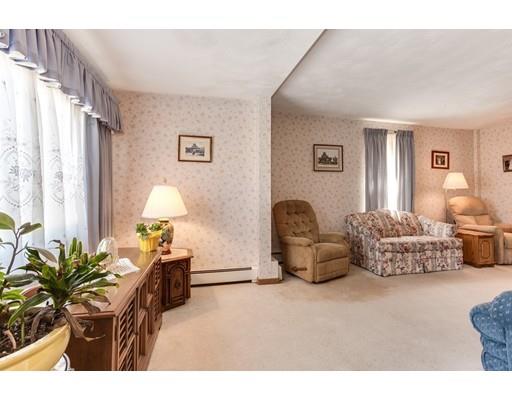 9 Daniels St, Worcester, MA 01604 photo 6