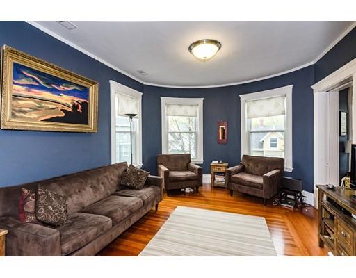 124 Davis Ave #3, Brookline, MA 02445 photo 2