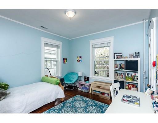 124 Davis Ave #3, Brookline, MA 02445 photo 9