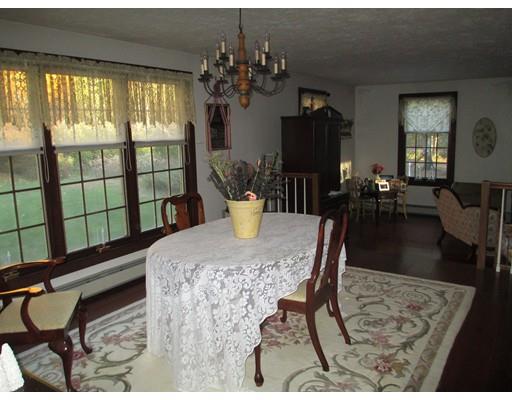 118 Eight Lots Rd, Sutton, MA 01590 photo 14