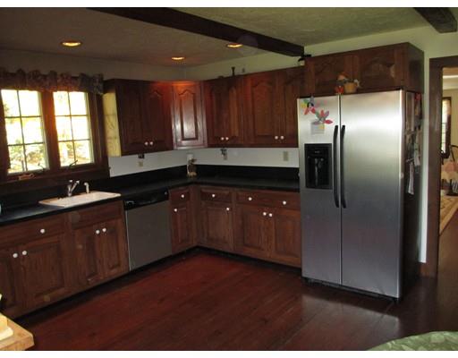 118 Eight Lots Rd, Sutton, MA 01590 photo 16