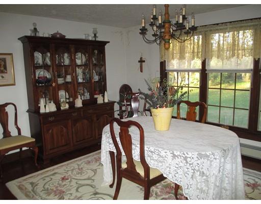 118 Eight Lots Rd, Sutton, MA 01590 photo 12