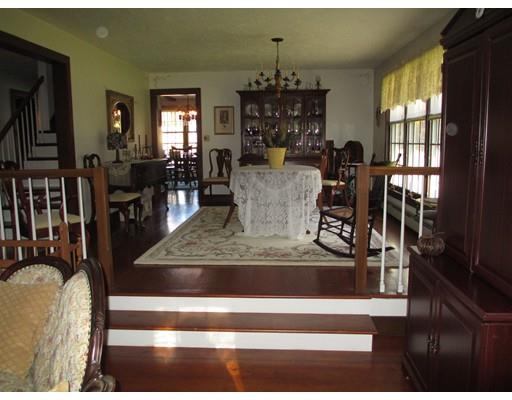 118 Eight Lots Rd, Sutton, MA 01590 photo 11