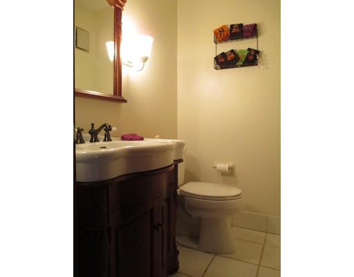 118 Eight Lots Rd, Sutton, MA 01590 photo 19