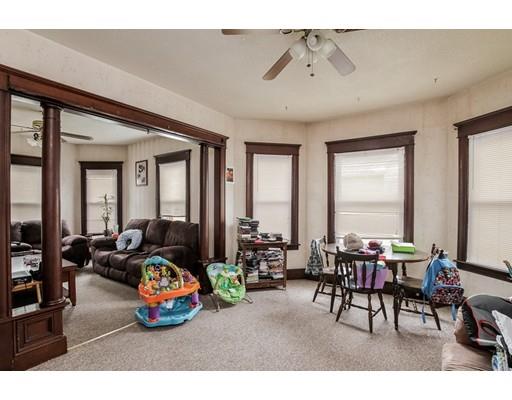 42 White St, Springfield, MA 01108 photo 4