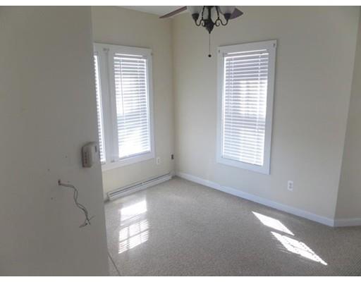 35 Johnson St, Saugus, MA 01906 photo 2