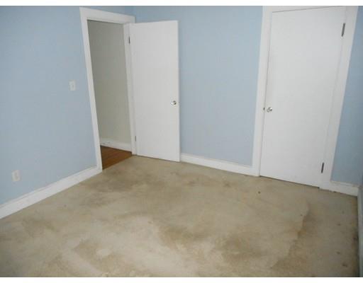 95 Lundberg St, Lowell, MA 01852 photo 12