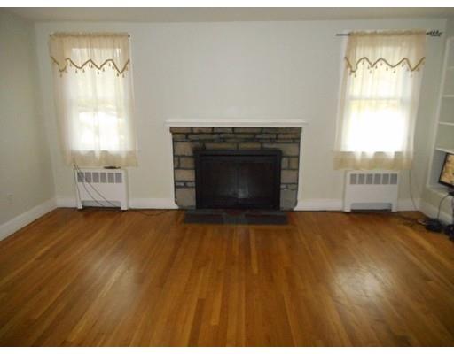 95 Lundberg St, Lowell, MA 01852 photo 10