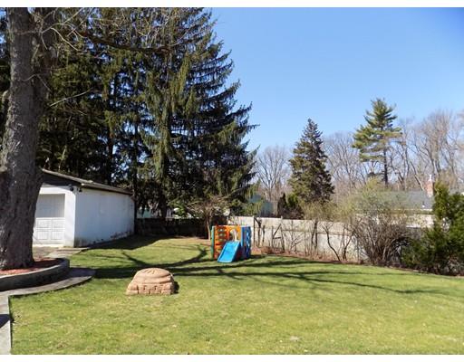 668 Parker St, Springfield, MA 01129 photo 21