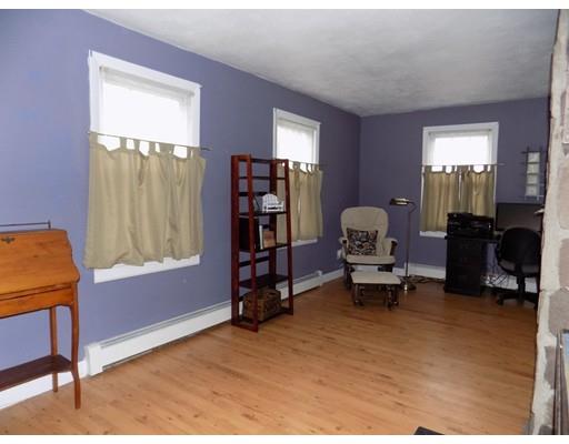 668 Parker St, Springfield, MA 01129 photo 9