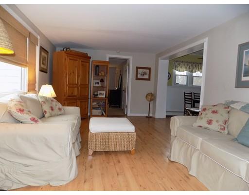 668 Parker St, Springfield, MA 01129 photo 11