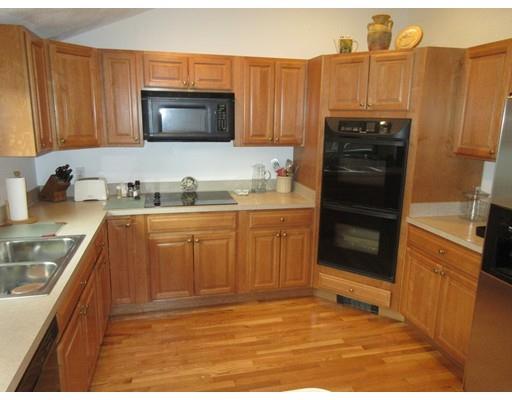 136 Hudson Rd, Stow, MA 01775 photo 1
