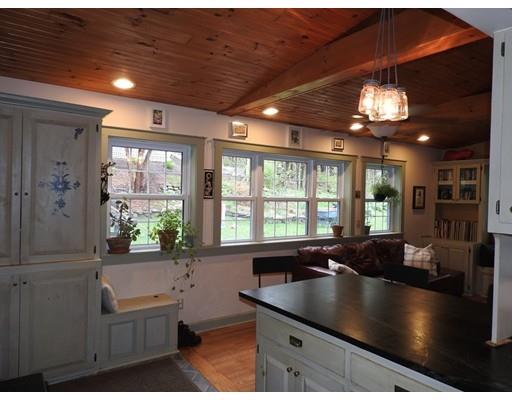 60 Havelock Rd, Worcester, MA 01602 photo 4