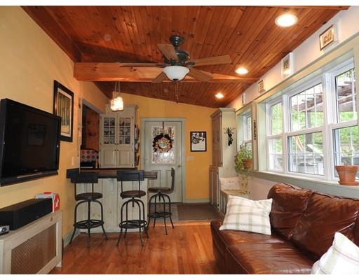 60 Havelock Rd, Worcester, MA 01602 photo 3