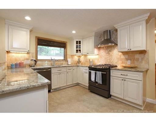 6 Radcliff Dr, Andover, MA 01810 photo 3