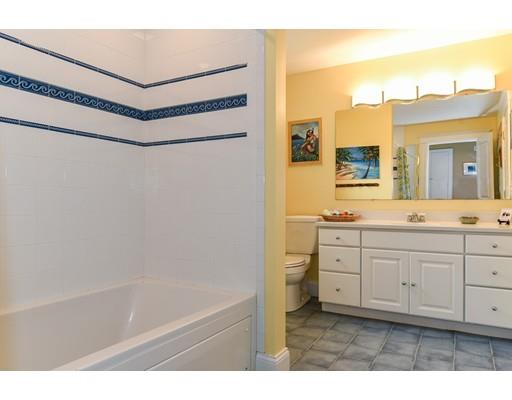 301 Warren St, Needham, MA 02492 photo 23