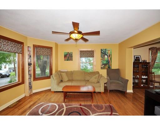 3 Everett St, Maynard, MA 01754 photo 6