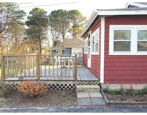 20 Fairbanks St, Wareham, MA 02571 photo 5