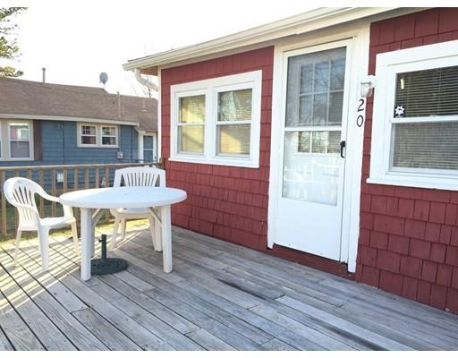 20 Fairbanks St, Wareham, MA 02571 photo 4
