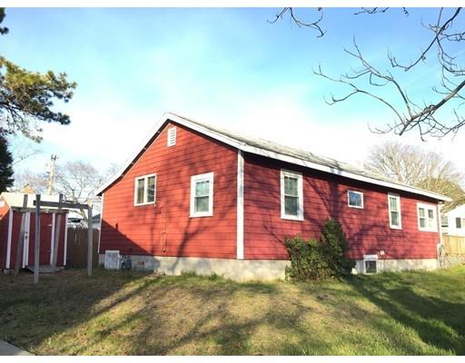 20 Fairbanks St, Wareham, MA 02571 photo 8