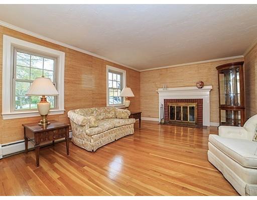 68 Kenney St, Needham, MA 02492 photo 2