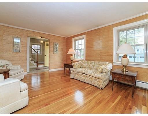 68 Kenney St, Needham, MA 02492 photo 3