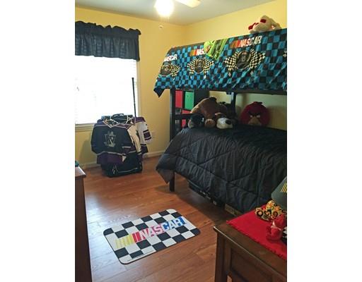267 Manchaug Rd, Sutton, MA 01590 photo 12