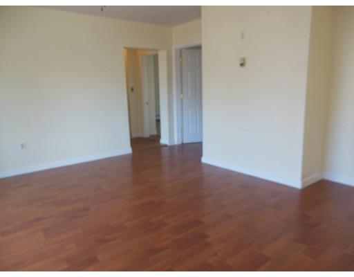 4 Burns St, Fall River, MA 02720 photo 5