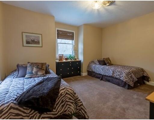 8 Bubbling Brook Rd, Walpole, MA 02081 photo 17